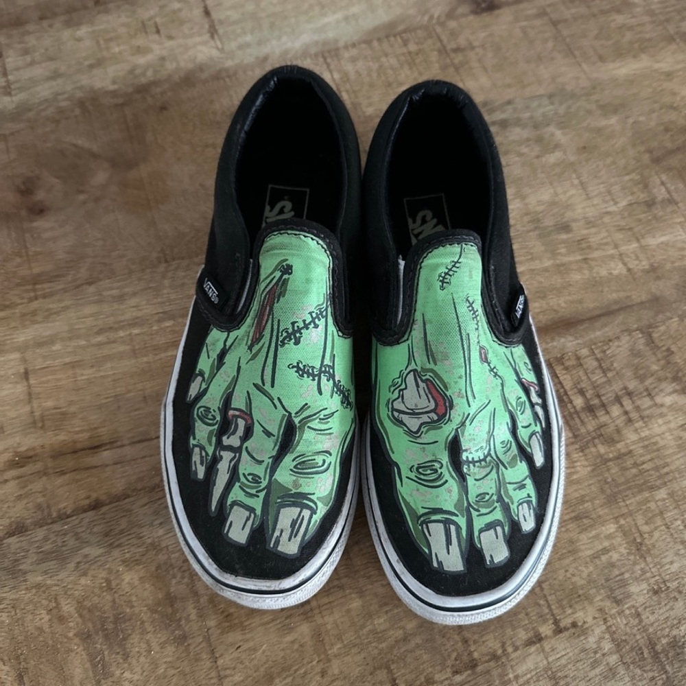limited edition Zombie glow in the dark Vans slip on